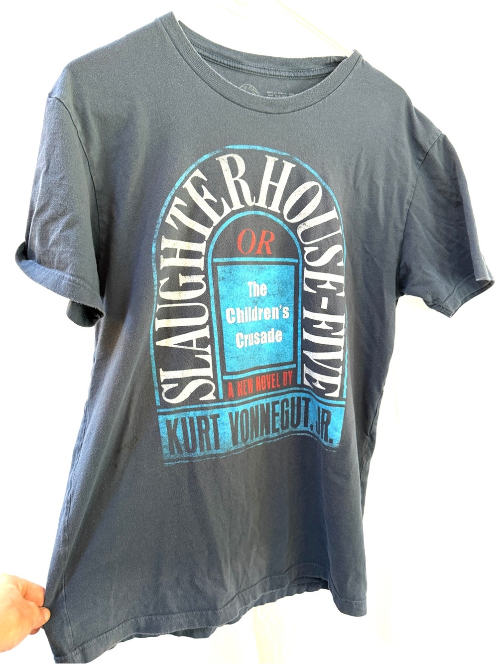 Kurt Vonnegut Slaughterhouse-Five Graphic Tee - Men’s M, Women’s L